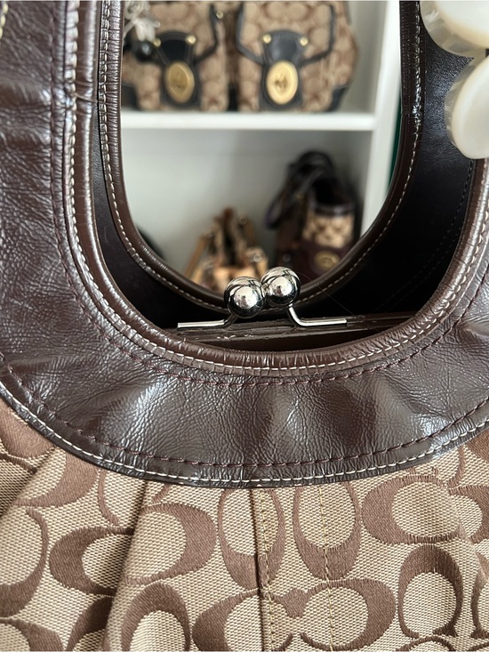 Iconic Y2K Coach Ergo Signature Pleated Frame Kisslock Bag
